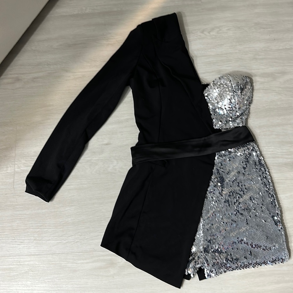 BellaBarnett romper